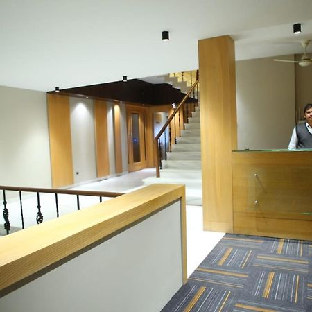 Hotel Rajmahal Moradabad Esterno foto