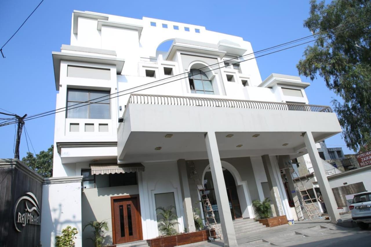 Hotel Rajmahal Moradabad Esterno foto